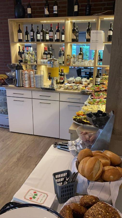 Hotel Zum Boehmegrund Bad Fallingbostel Bagian luar foto