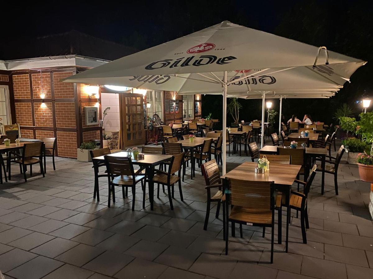 Hotel Zum Boehmegrund Bad Fallingbostel Bagian luar foto