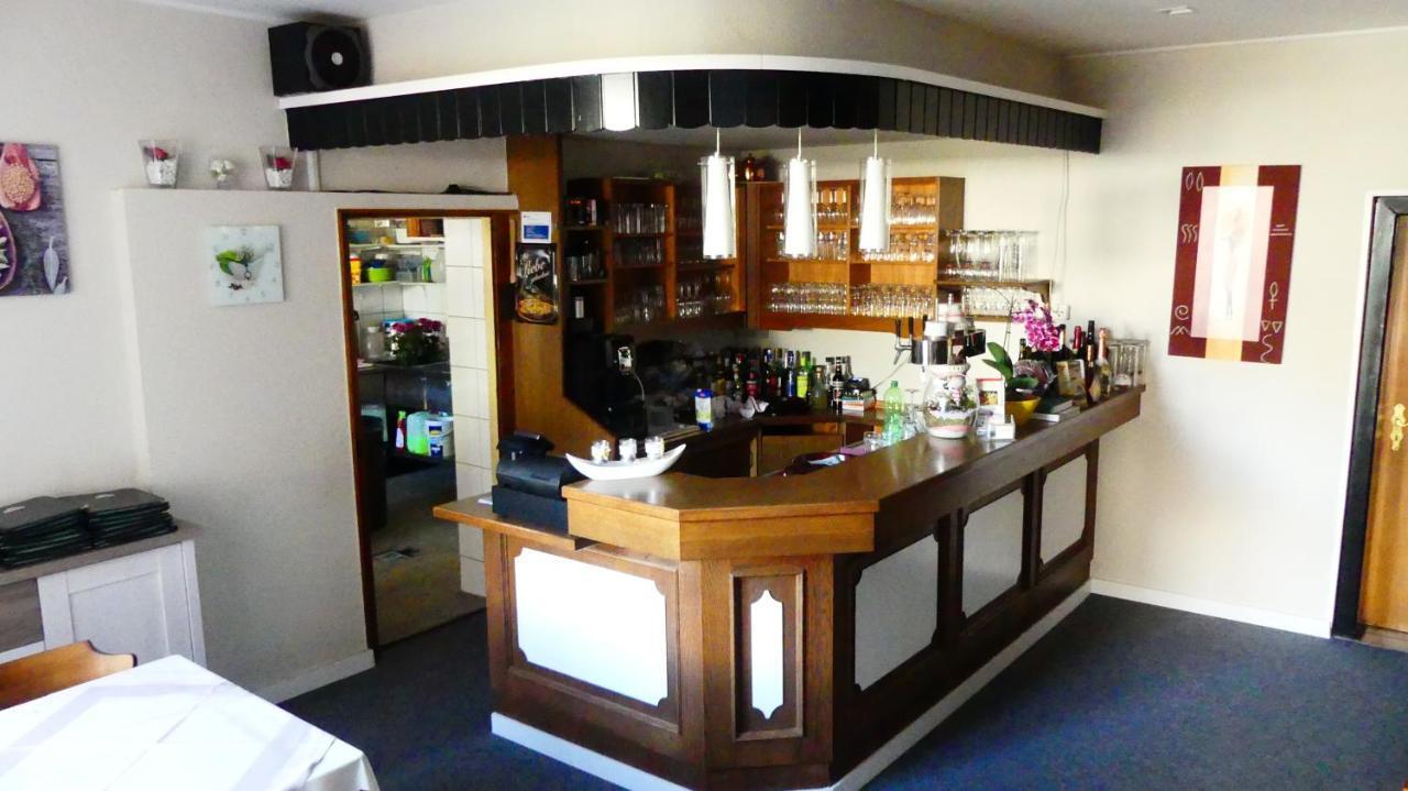 Hotel Zum Boehmegrund Bad Fallingbostel Bagian luar foto