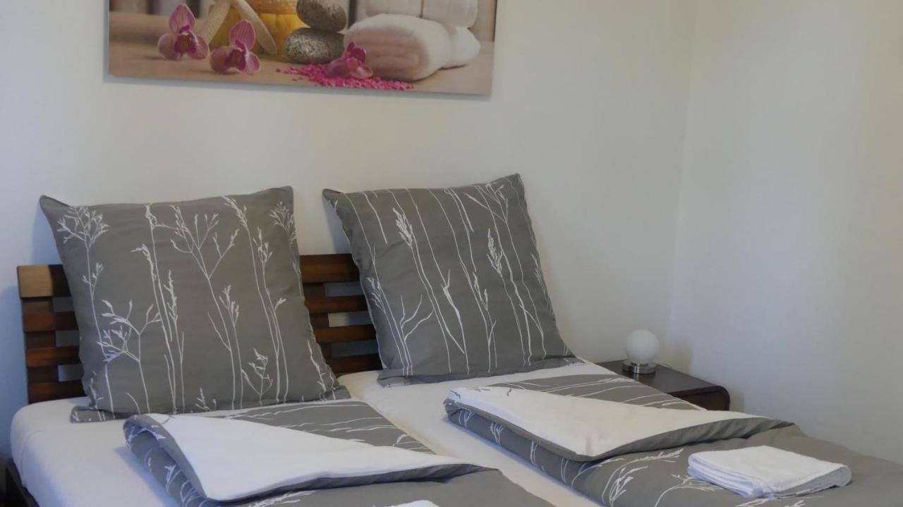 Hotel Zum Boehmegrund Bad Fallingbostel Bagian luar foto