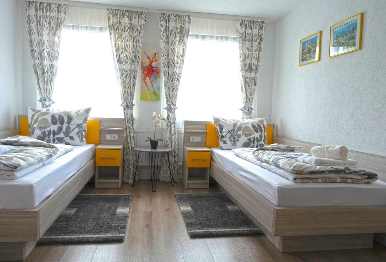 Hotel Zum Boehmegrund Bad Fallingbostel Bagian luar foto