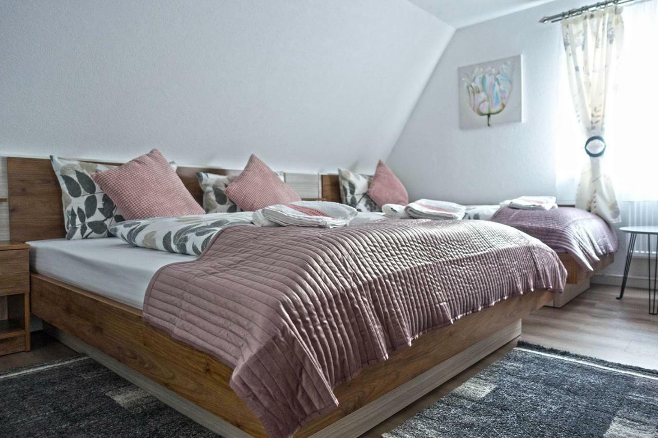Hotel Zum Boehmegrund Bad Fallingbostel Bagian luar foto